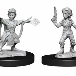 Common Ground Games Nolzur’s Marvelous Unpainted Miniatures Gnome Female Artificer (90231)